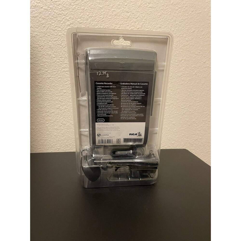 RCA Cassette Recorder RP3503 with Standup Mic and A/C Adaptor-New Sealed - Picture 2 of 2